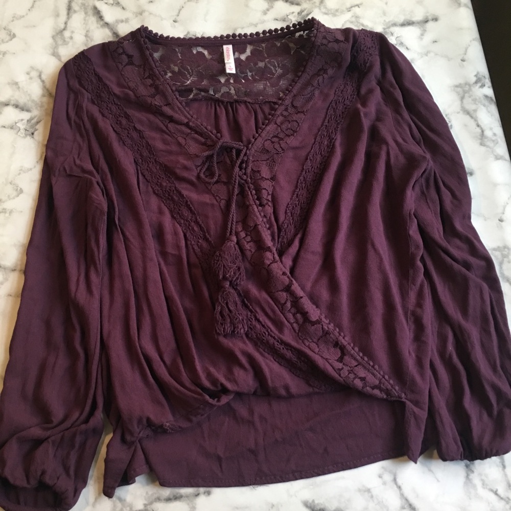 DONATING TMRW Boho top